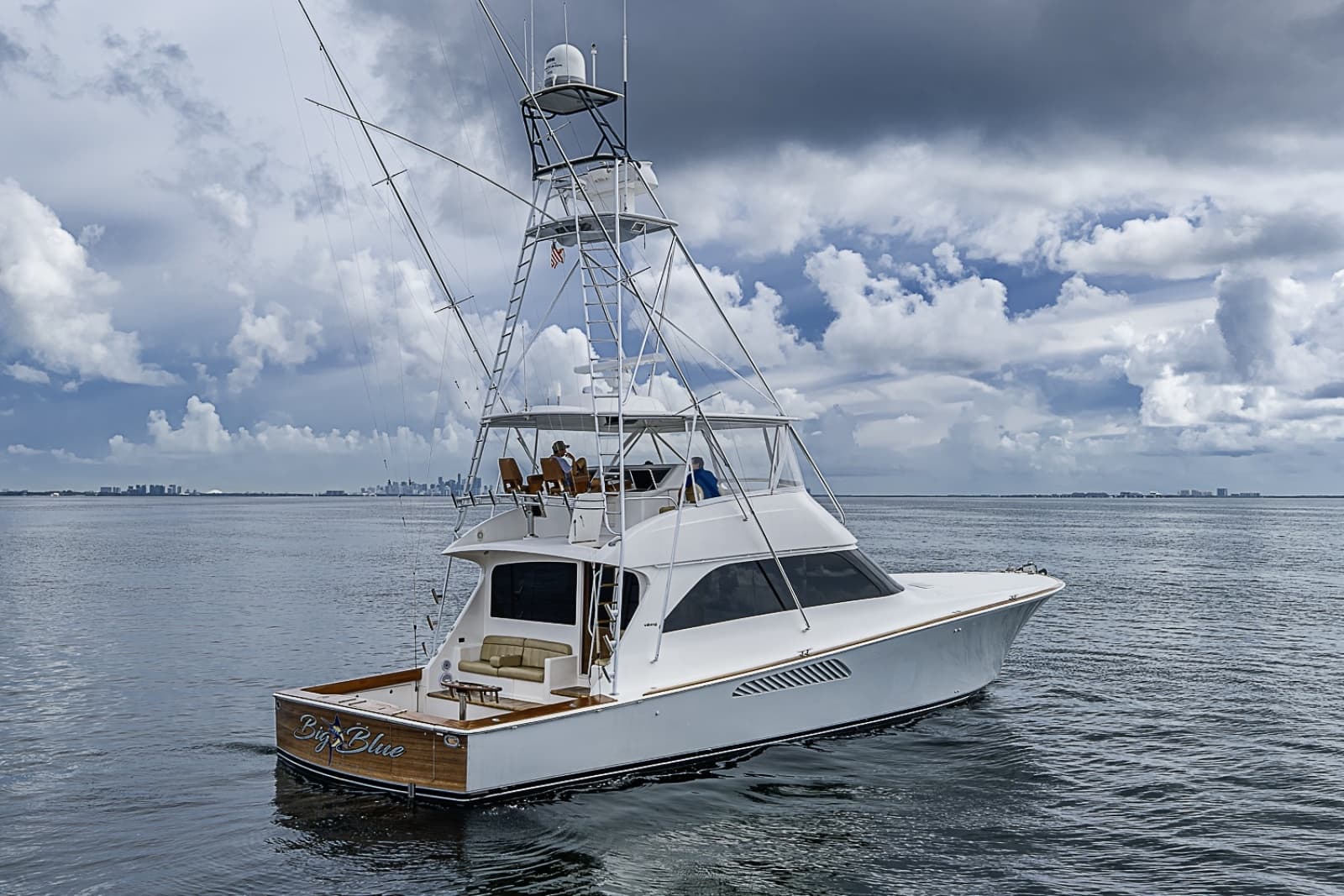 2007 Viking 64 Convertible - Photo 3