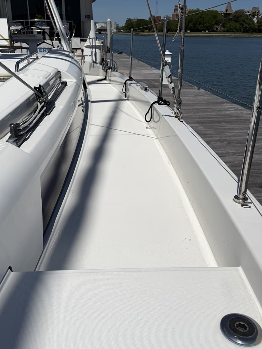 2022 Beneteau Oceanis Yacht 54 - Photo 65