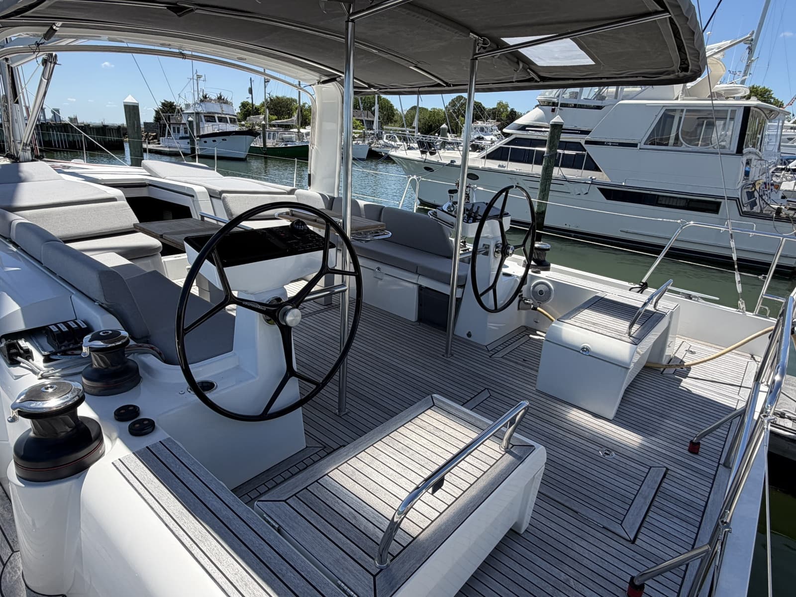2022 Beneteau Oceanis Yacht 54 - Photo 52