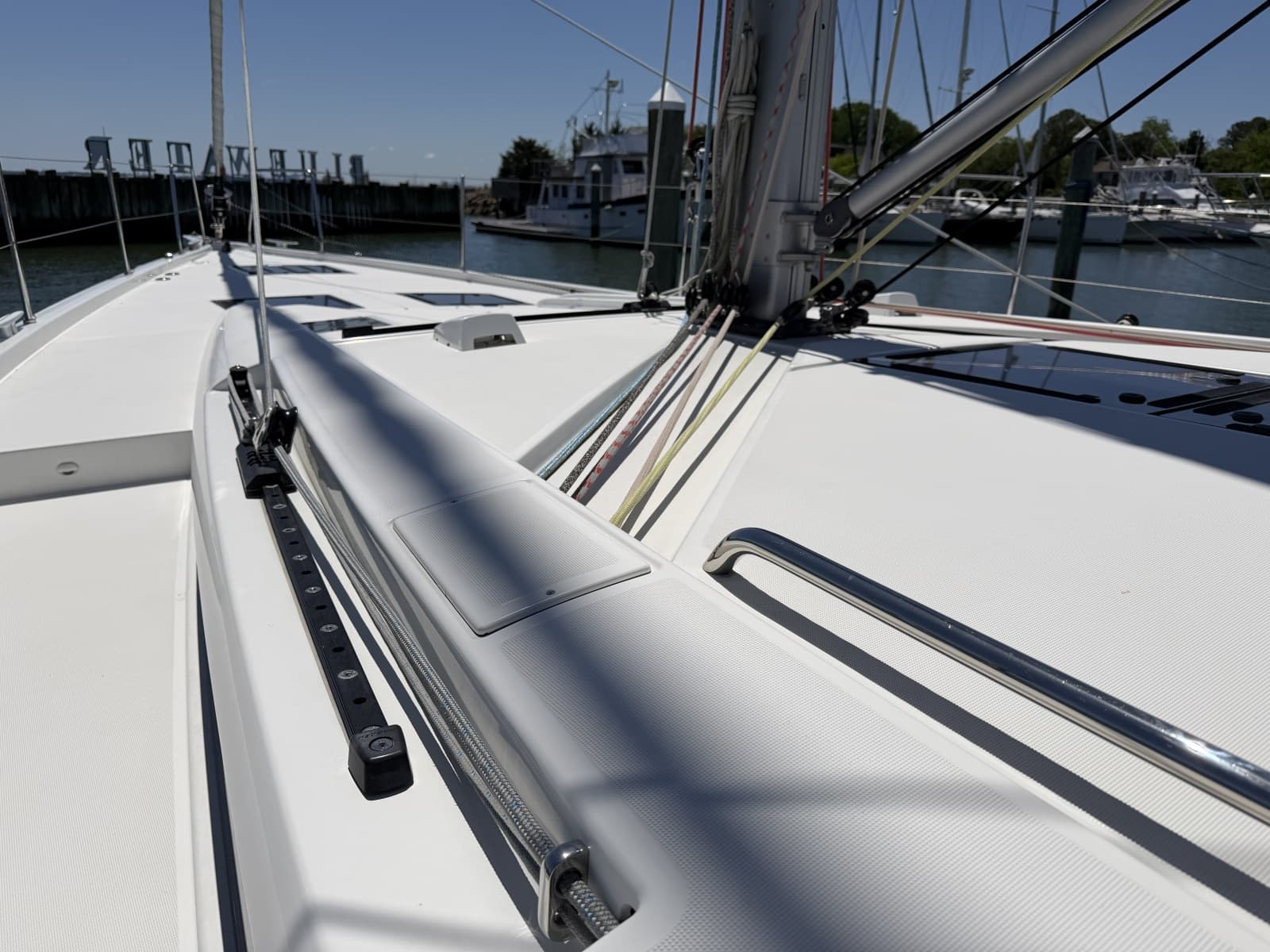 2022 Beneteau Oceanis Yacht 54 - Photo 56