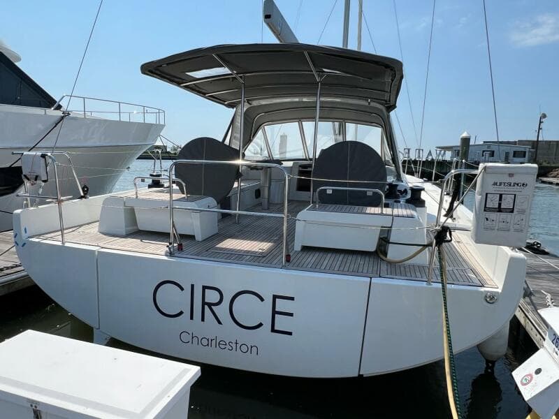 2022 Beneteau Oceanis Yacht 54 - Photo 3