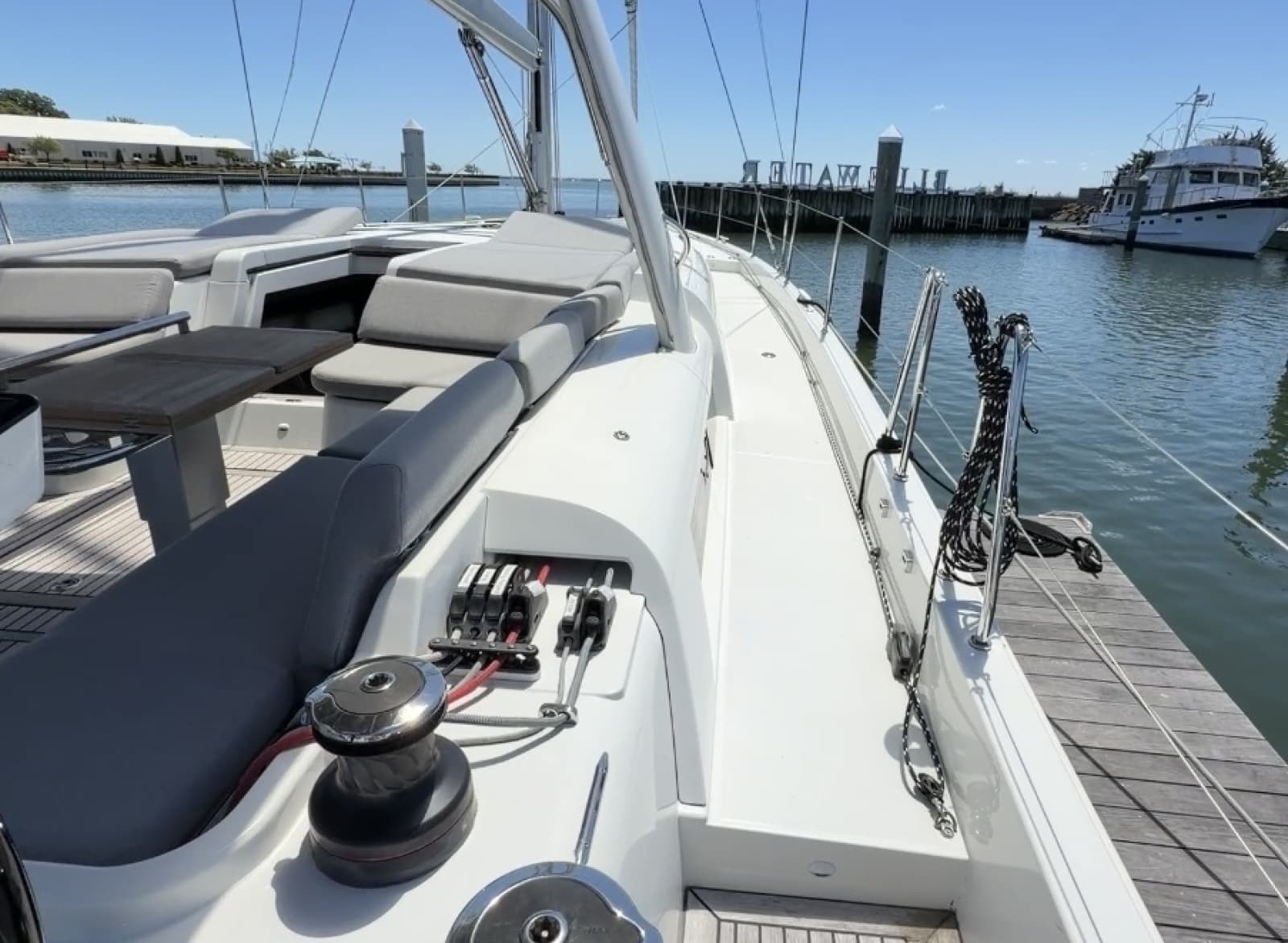 2022 Beneteau Oceanis Yacht 54 - Photo 54