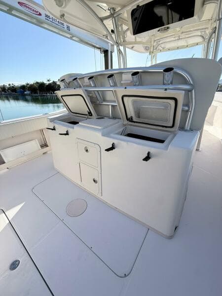 2011 Grady-White Caynon 336