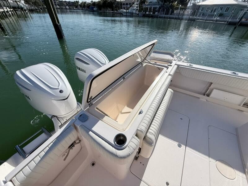 2011 Grady-White Caynon 336