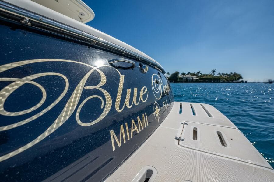 2004 Tiara Yachts 4200 Open