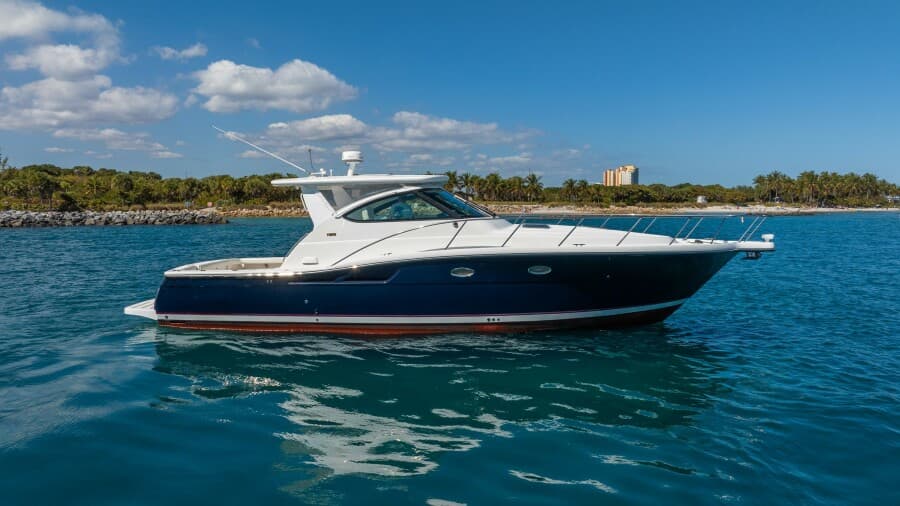 2004 Tiara Yachts 4200 Open