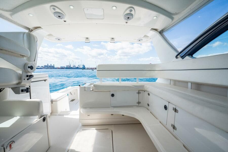 2004 Tiara Yachts 4200 Open