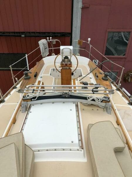 1987 Cape Dory Cape Dory 36
