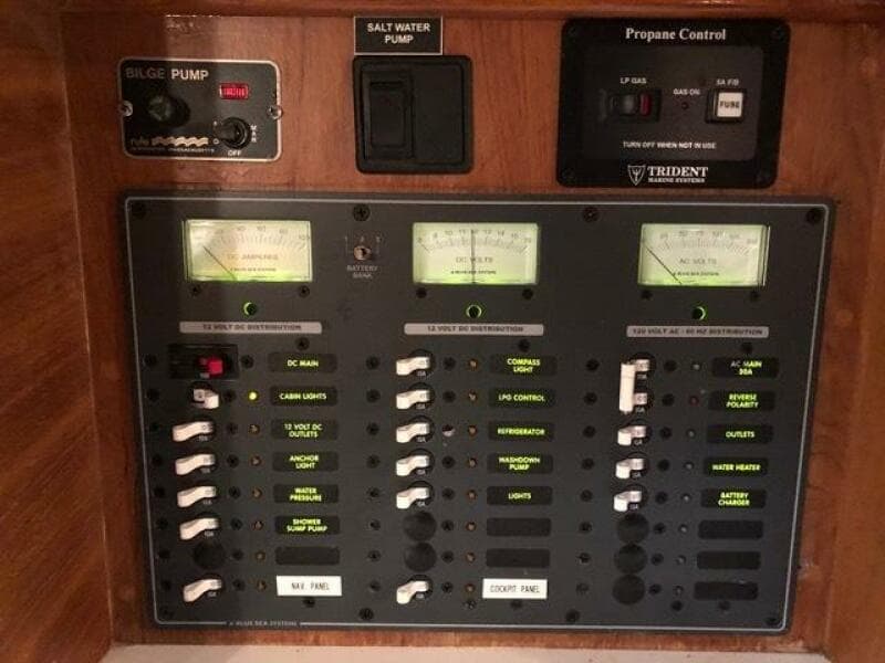 1987 Cape Dory Cape Dory 36