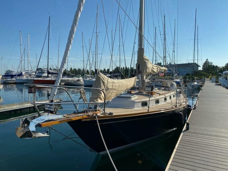 1987 Cape Dory Cape Dory 36
