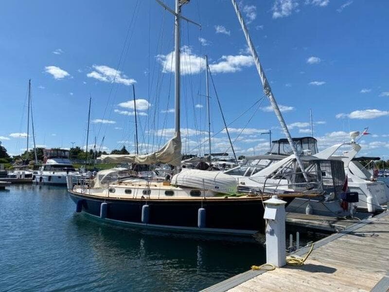 1987 Cape Dory Cape Dory 36