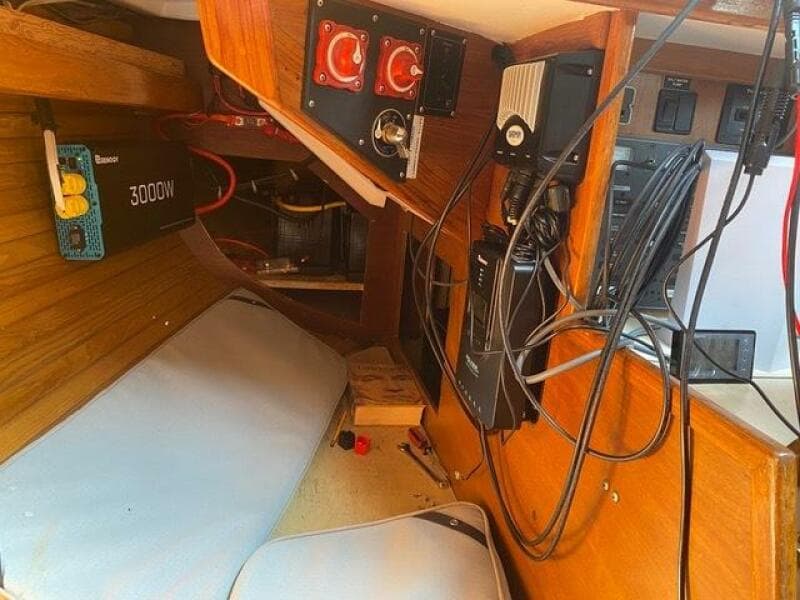 1987 Cape Dory Cape Dory 36