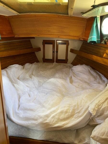 1987 Cape Dory Cape Dory 36