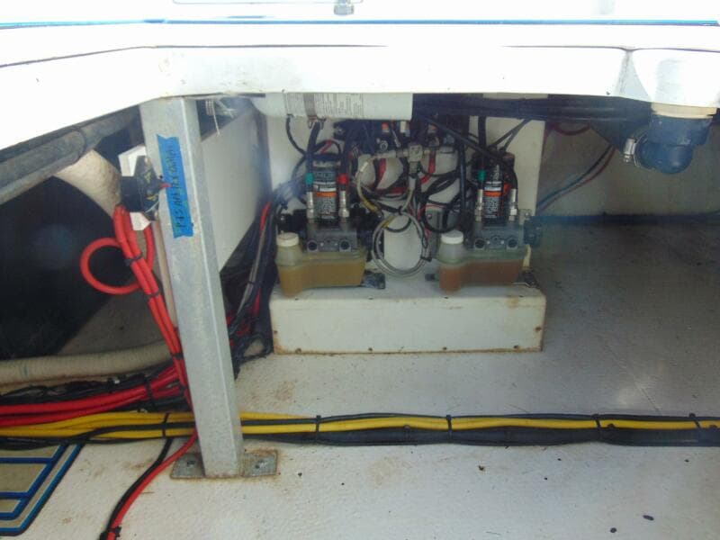 2019 Stamas 390 Tarpon