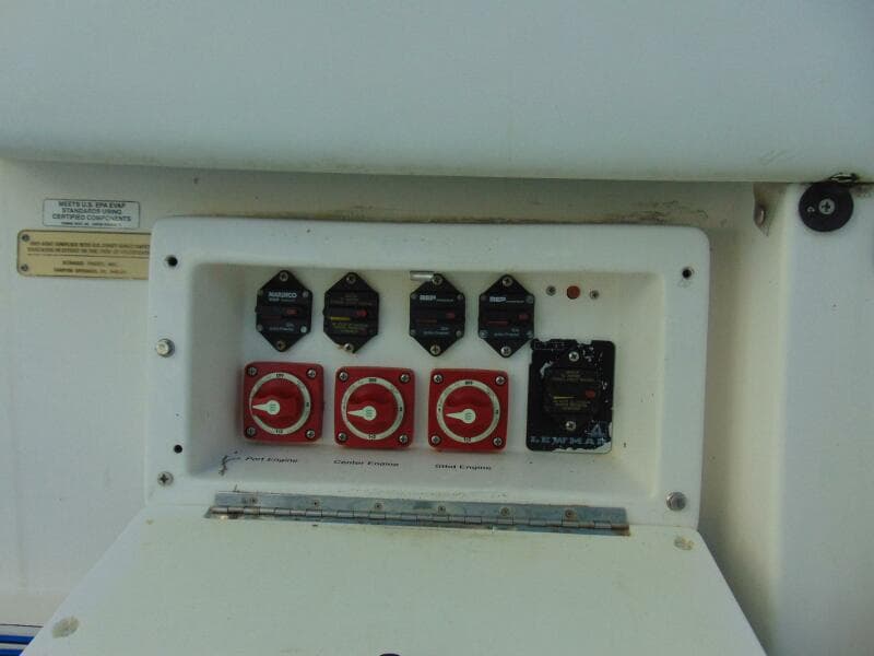 2019 Stamas 390 Tarpon