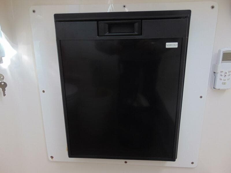 2019 Stamas 390 Tarpon