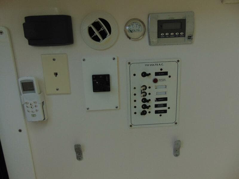 2019 Stamas 390 Tarpon