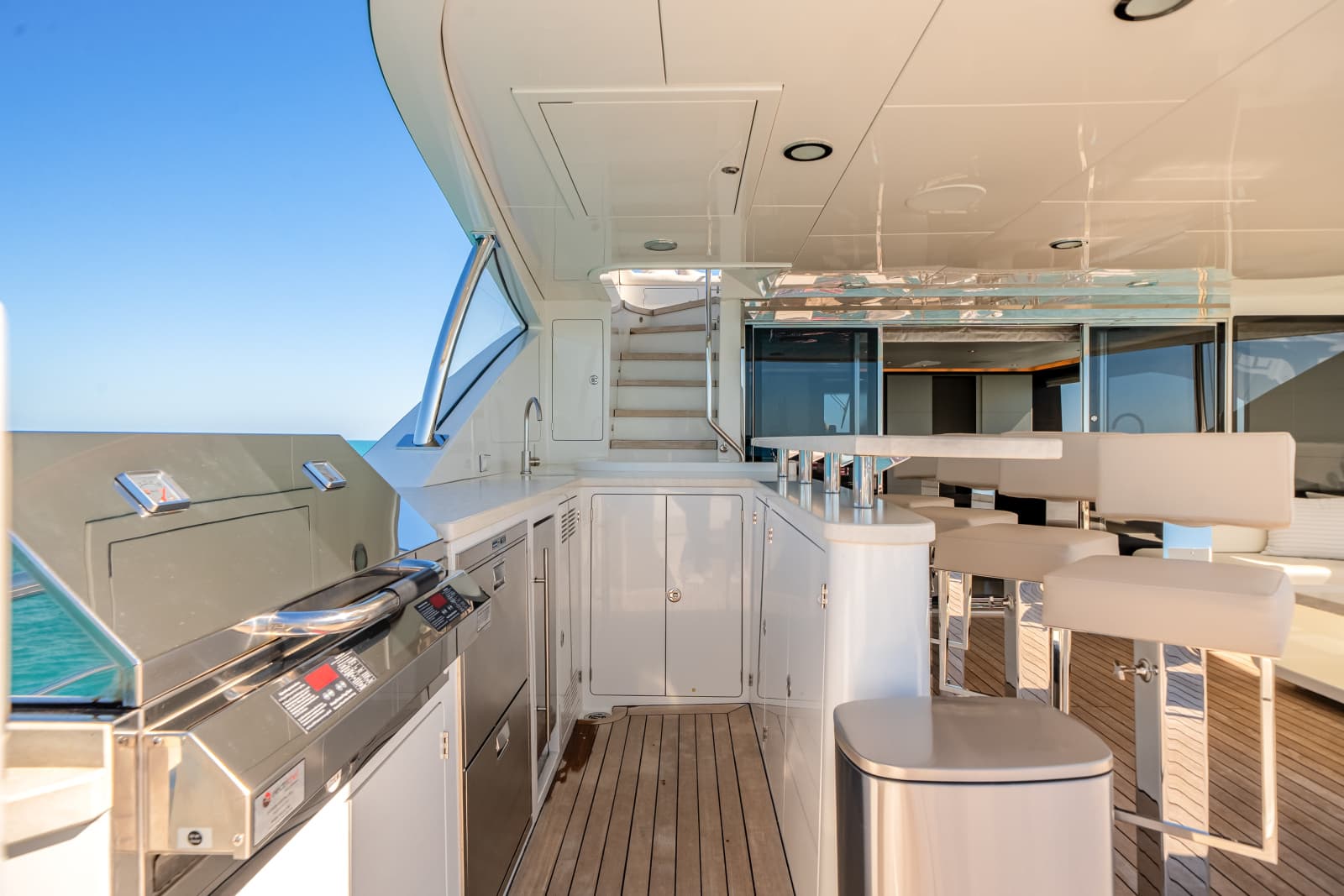 2022 Ocean Alexander 37 L