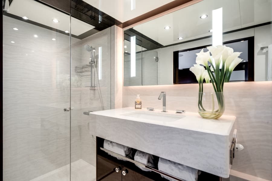 2022 Ocean Alexander 37 L