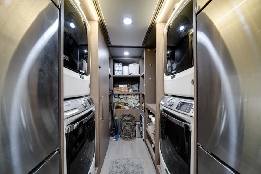 2022 Ocean Alexander 37 L