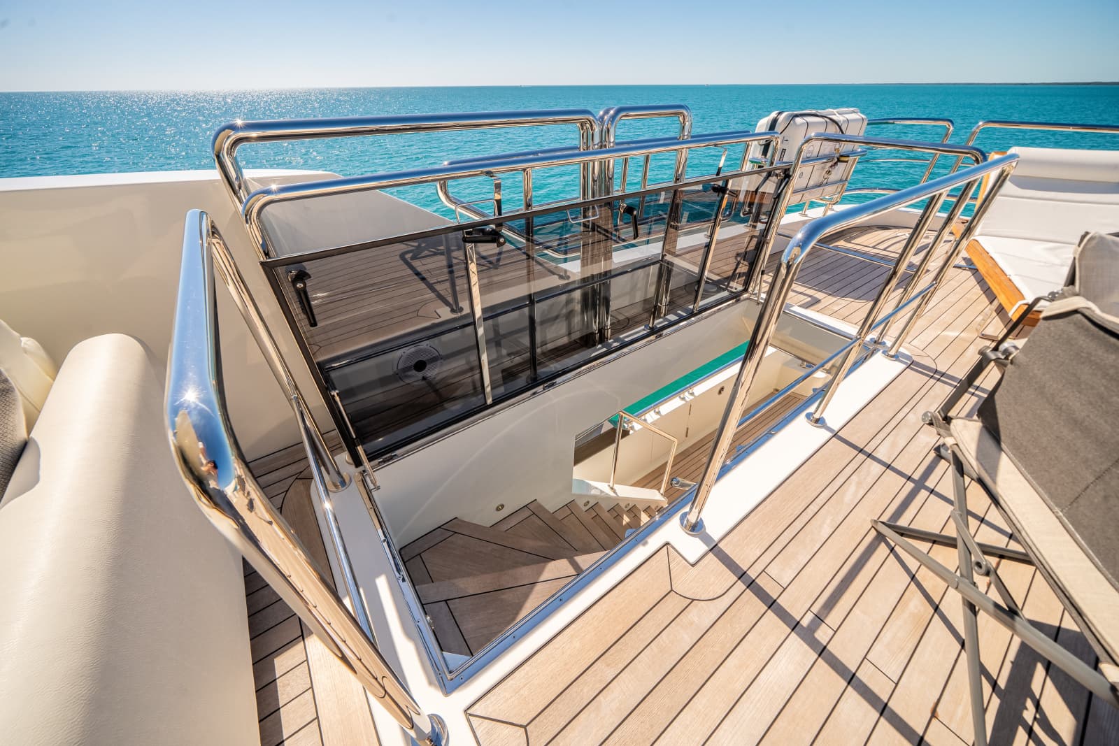 2022 Ocean Alexander 37 L