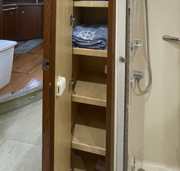 2007 Sea Ray 44 Sedan Bridge