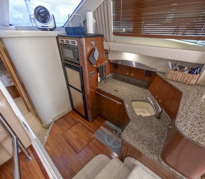 2007 Sea Ray 44 Sedan Bridge