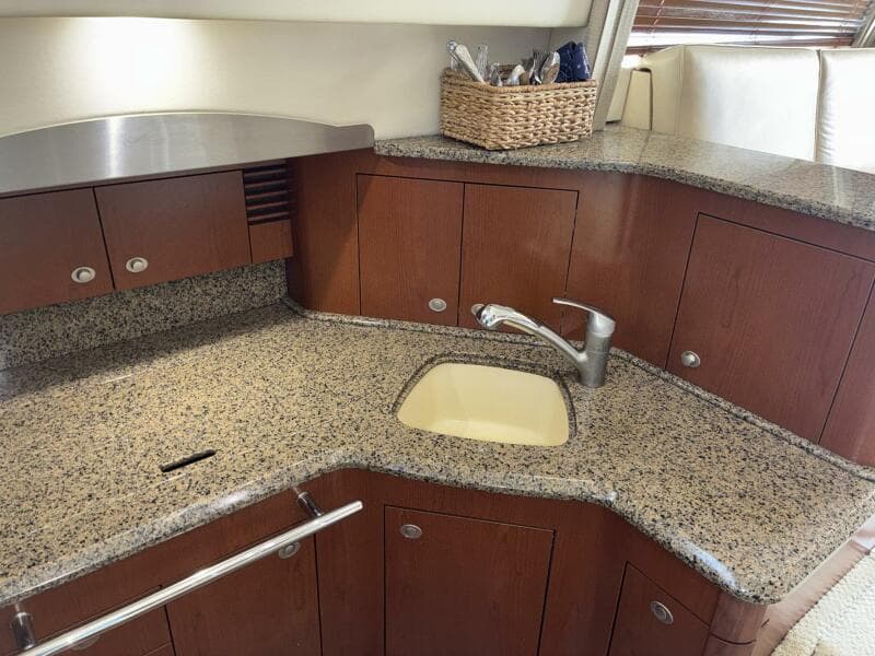 2007 Sea Ray 44 Sedan Bridge