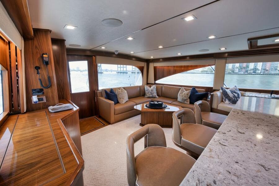 Viking 68 JO-LI - Interior Salon