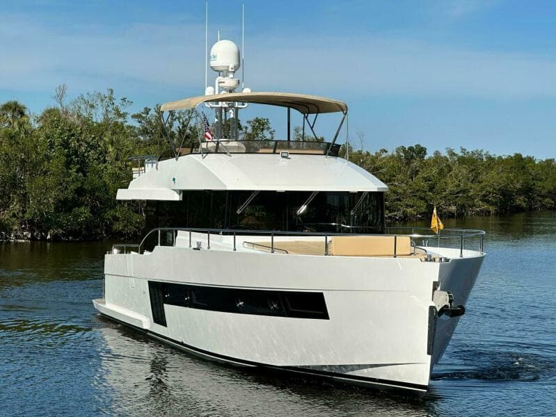 2019 Sundeck Yachts 580 Sport