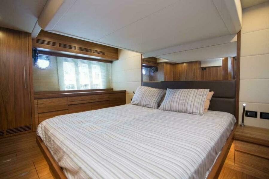 2019 Sundeck Yachts 580 Sport