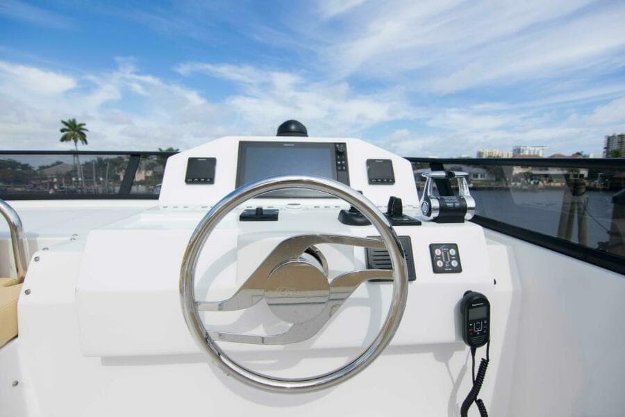 2019 Sundeck Yachts 580 Sport