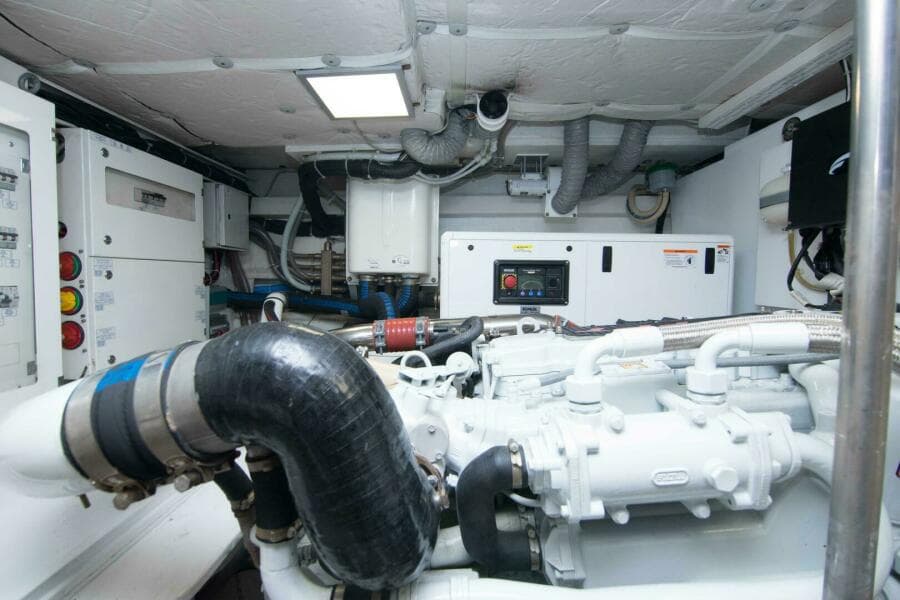 2019 Sundeck Yachts 580 Sport