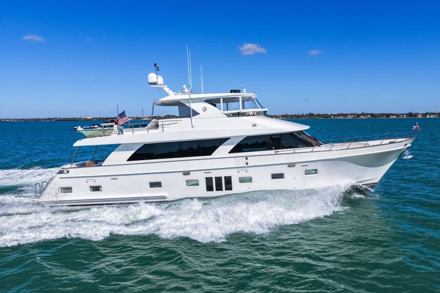 2010 83 Ocean Alexander Motor Yacht 'Relentless'