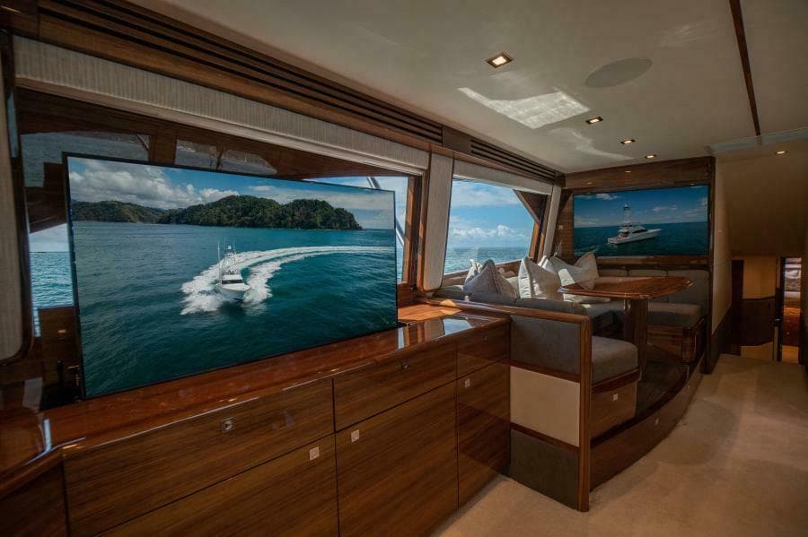 2023 Viking 64 Convertible