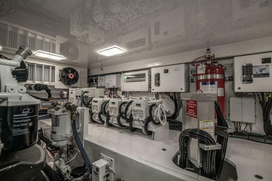 2023 Viking 64 Convertible