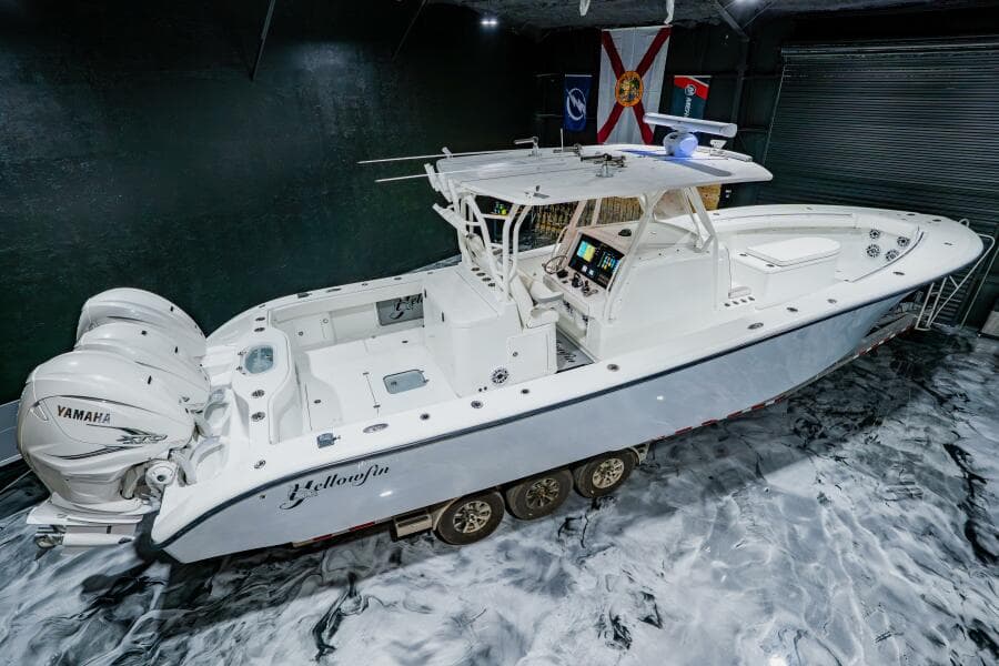 2012 Yellowfin 39 Offshore