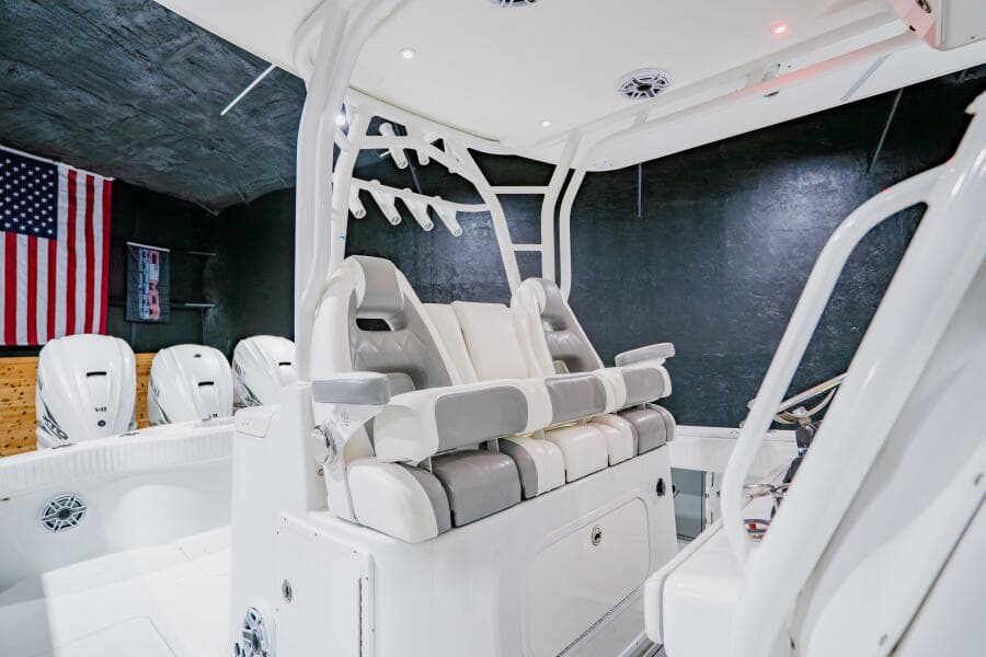 2012 Yellowfin 39 Offshore