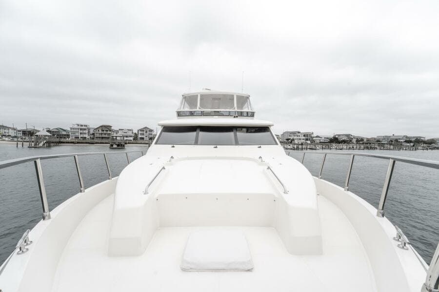 2008 Hampton 630 Pilothouse