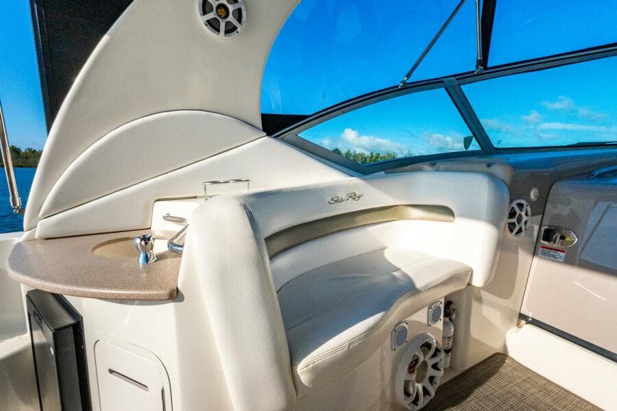 2007 Sea Ray 320 Sundancer