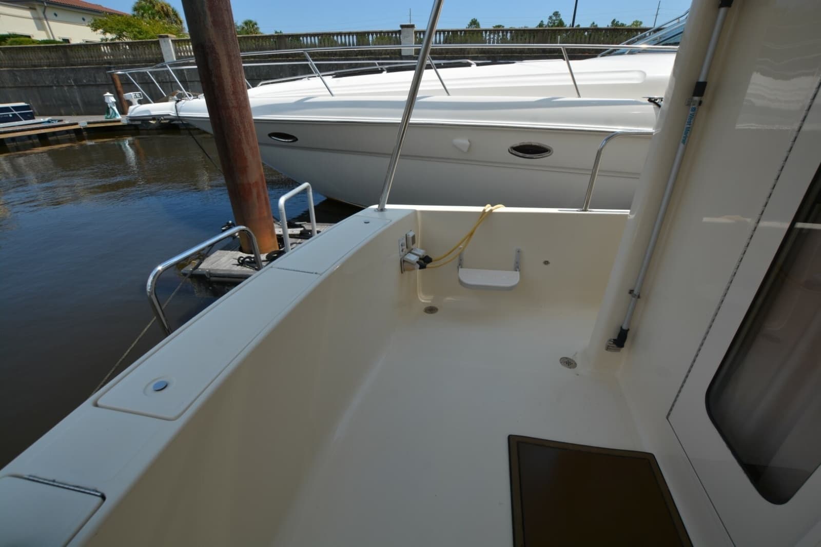 2005 Mainship 34 Trawler - Photo 14
