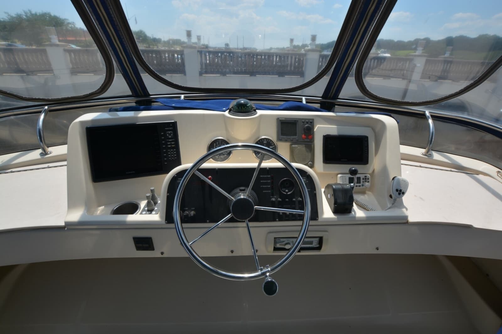 2005 Mainship 34 Trawler - Photo 6