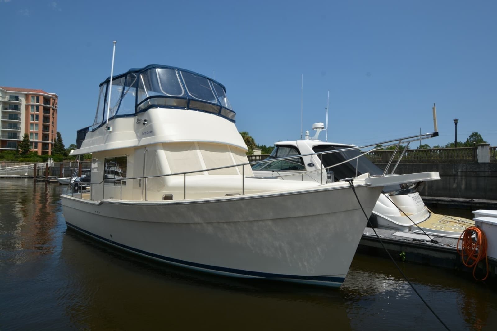 2005 Mainship 34 Trawler - Photo 1