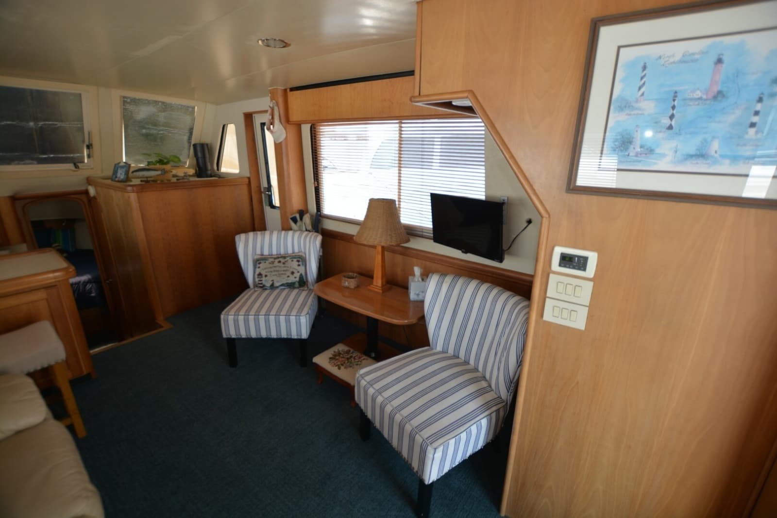 2005 Mainship 34 Trawler - Photo 19