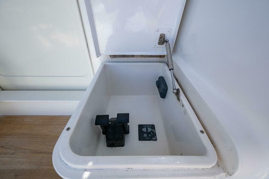 1999 Ocean Yachts 60 Convertible