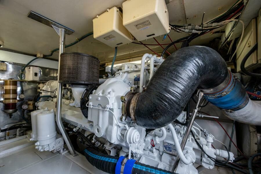 1999 Ocean Yachts 60 Convertible