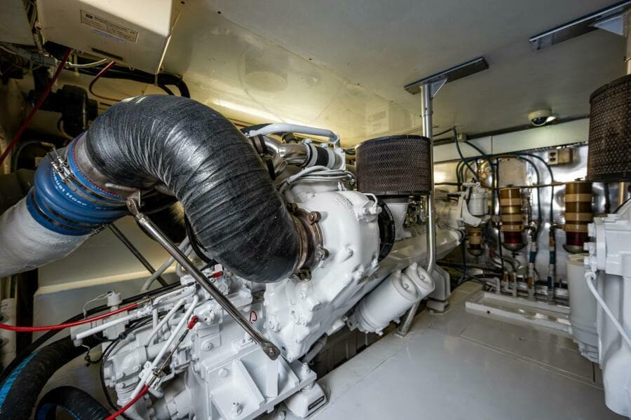 1999 Ocean Yachts 60 Convertible