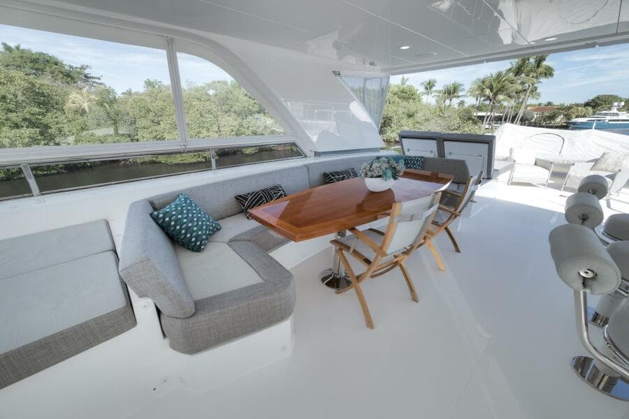 2017 Ocean Alexander 85