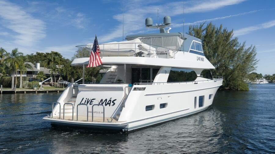 2017 Ocean Alexander 85