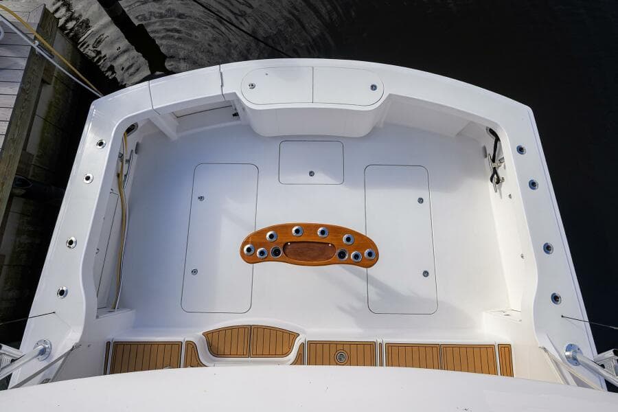 Hatteras 63 Reelin N Dealin - Exterior Cockpit
